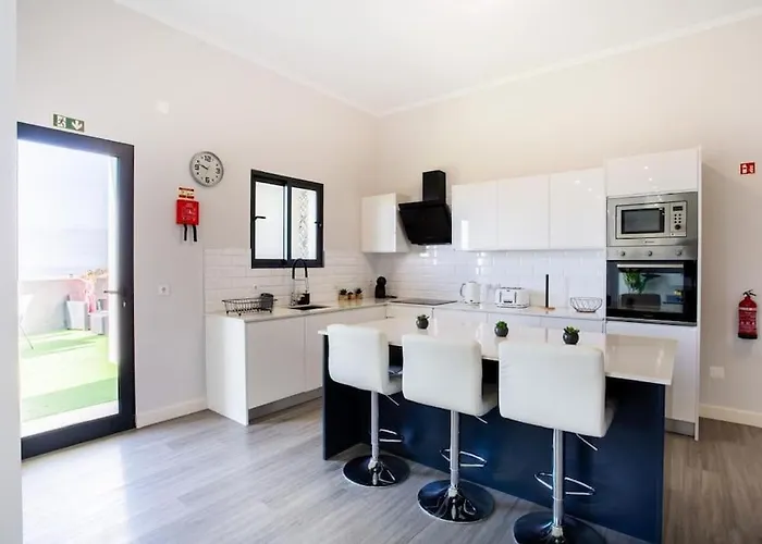 Pena View Villa Santa Cruz (Madeira)