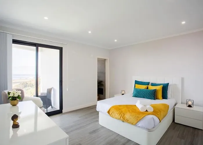 Villa Pena View Santa Cruz (Madeira)